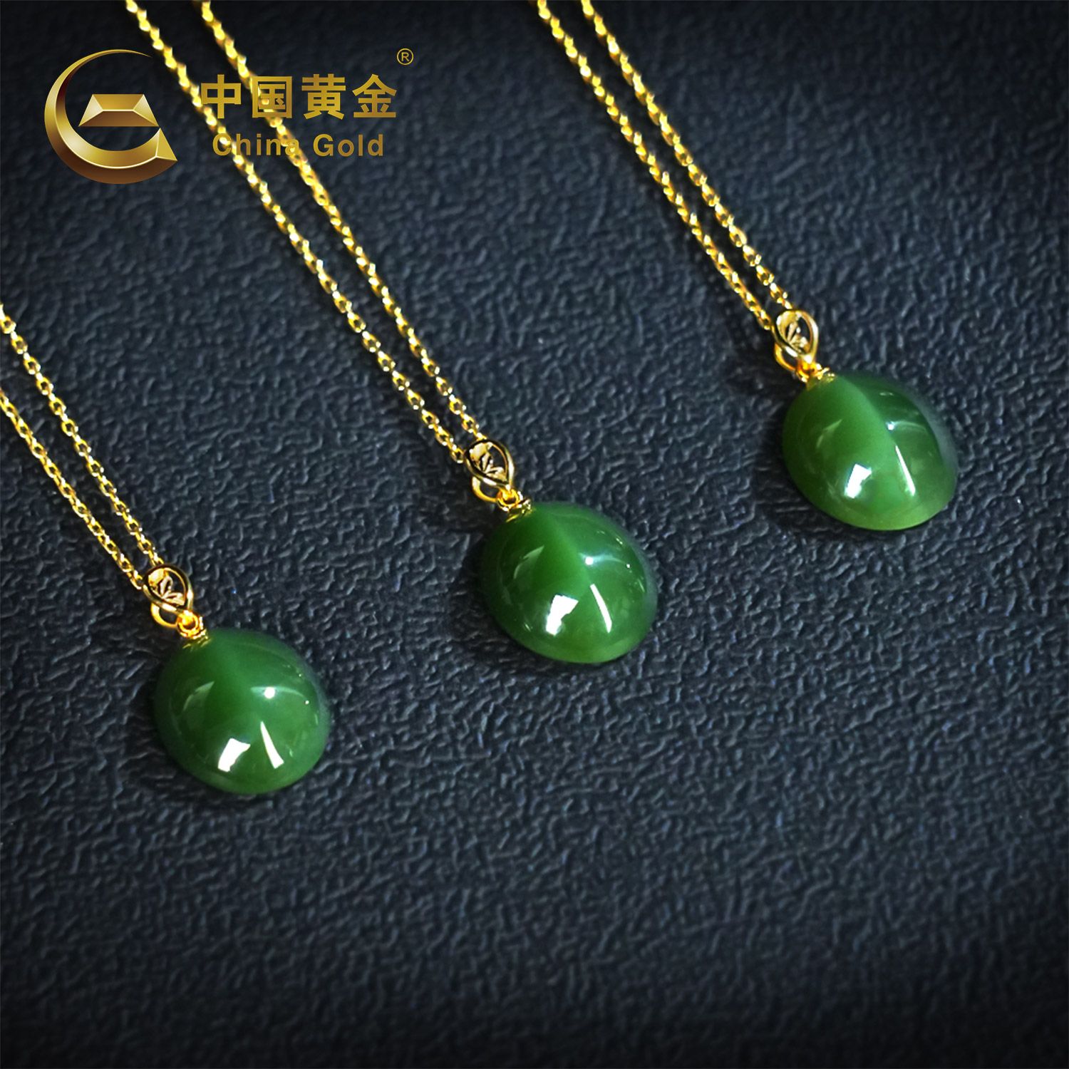 18K Gold Russian Green Nephrite Jade Pendant — Russian jade