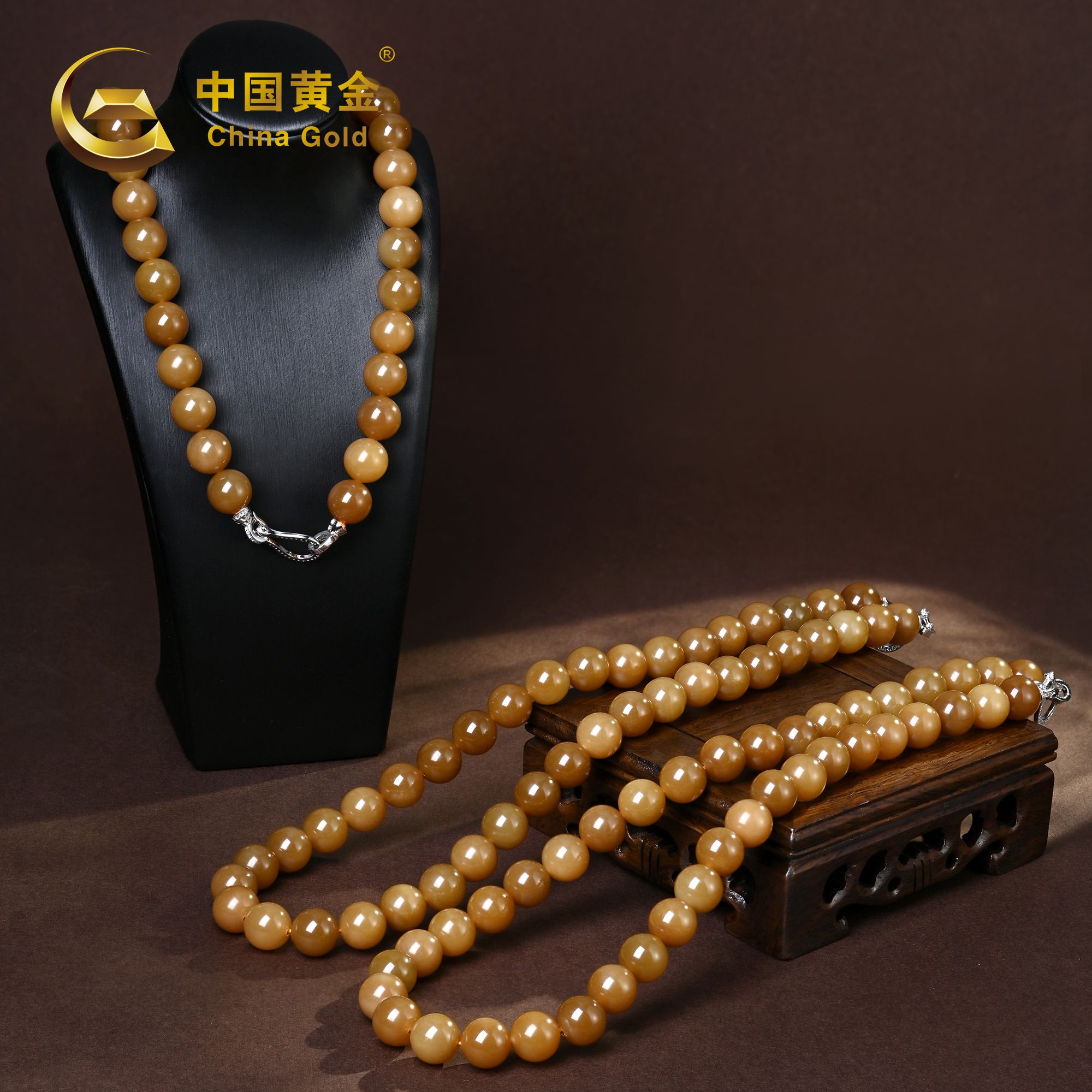 Xinjiang Hetian Nephrite Jade Beaded Bracelet — Xinjiang jade