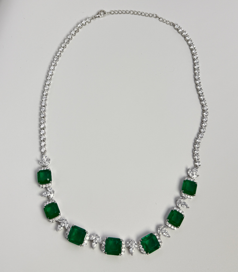 Green Lab-created Glass Necklace — lab-created glass, SKU JW-010